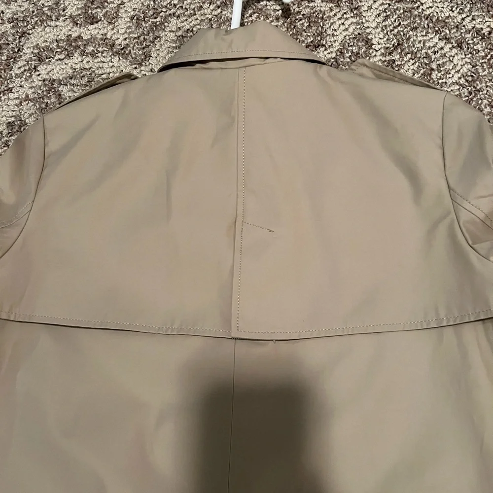 Trench Coat - Picture 3 of 7